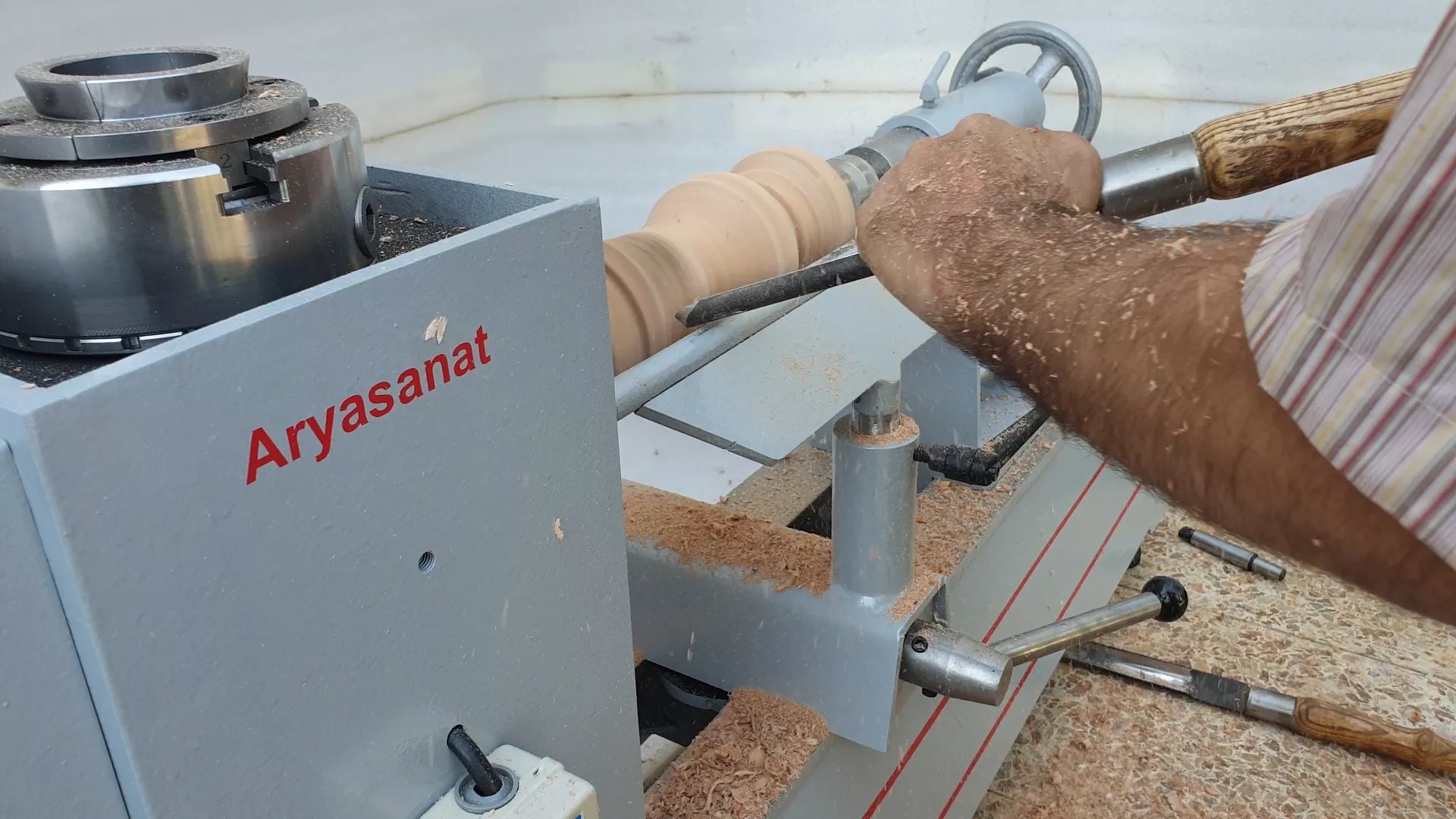 Lathe machine